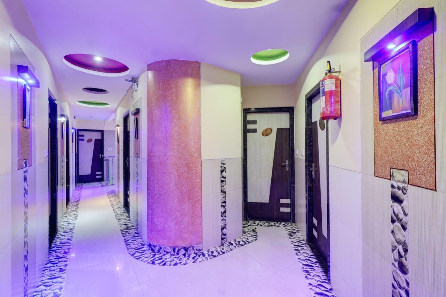 Hotel Icon International Airport ムンバイ エクステリア 写真